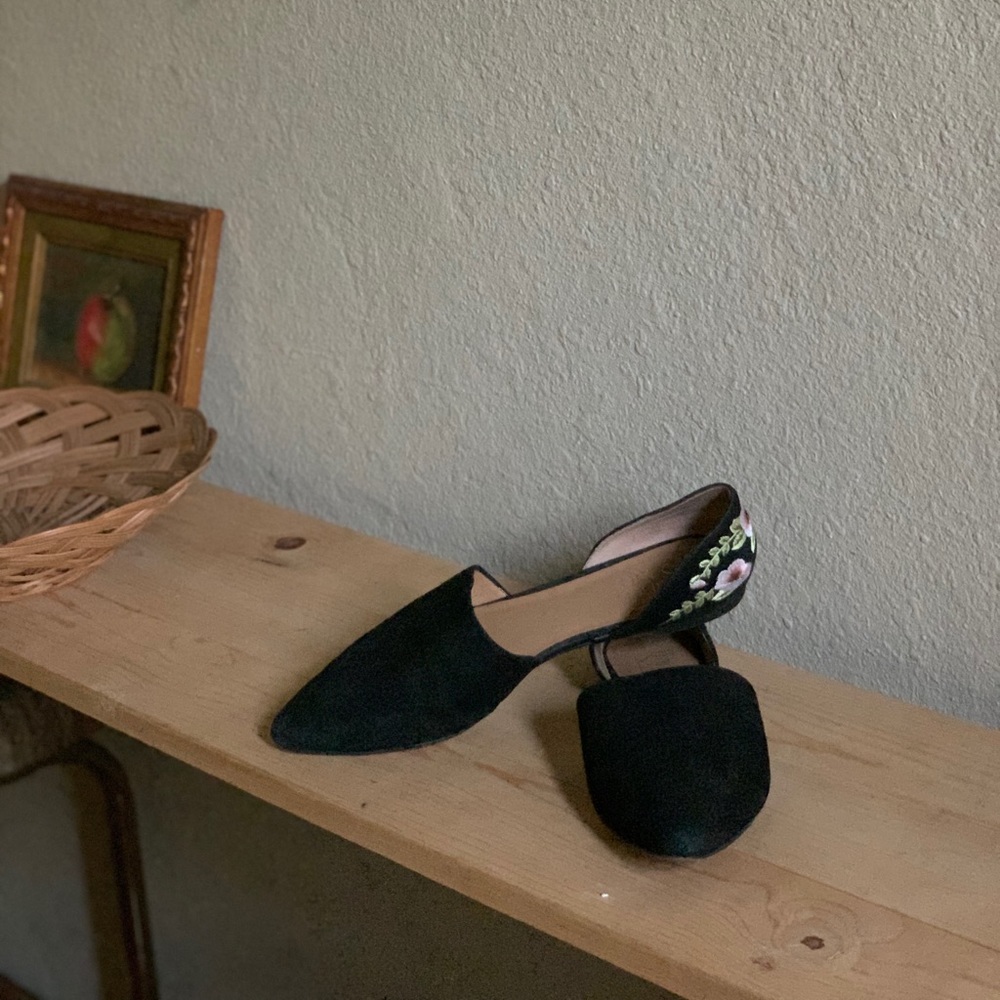 Franco Sarto Embroidered D’Orsay Flats